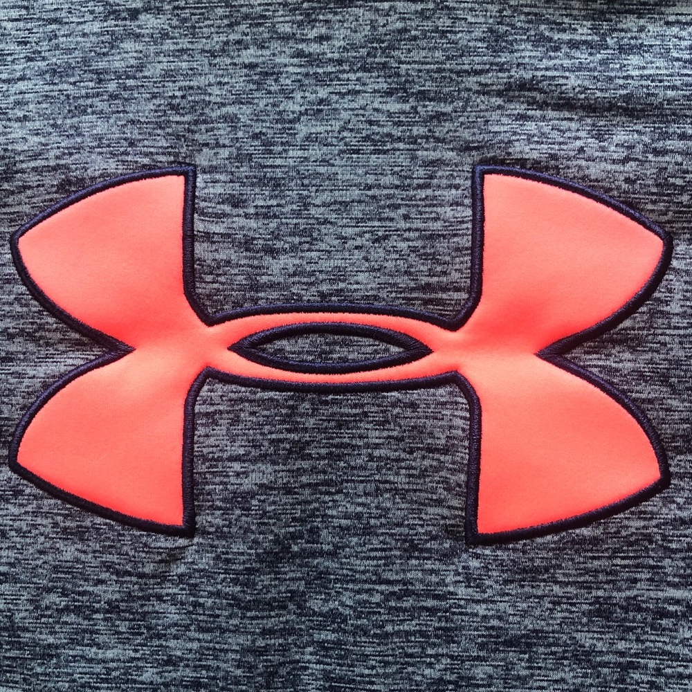 Woman’s Under Armour Coldgear Storm Hoodie - Picture 2 of 5